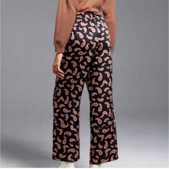 NWOT Anthropologie Vega Satin Pants Black Paisley Print Size XS - Picture 2 of 6